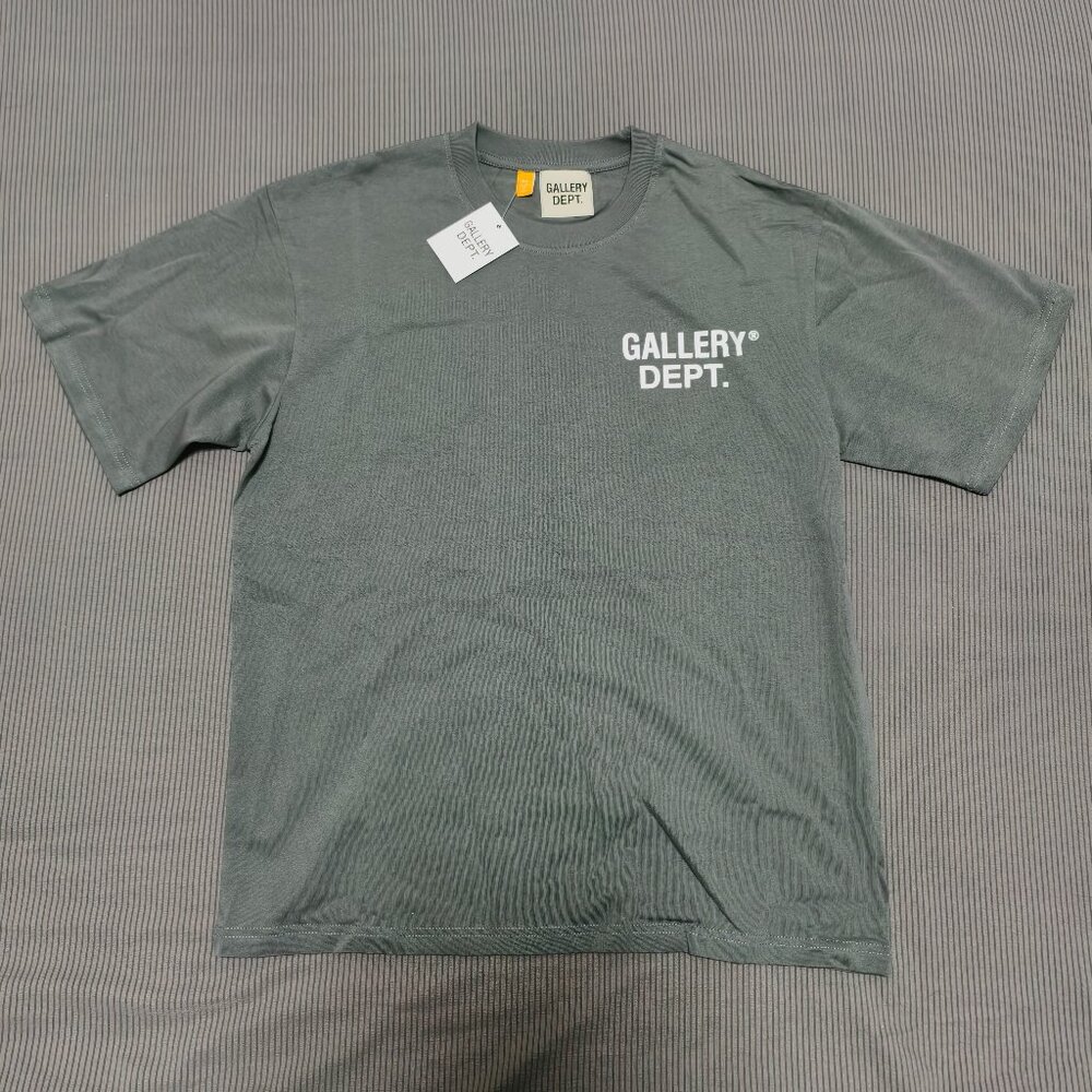 🔥HOT🔥 NWT Unisex Gallery Dept Grey Shirt